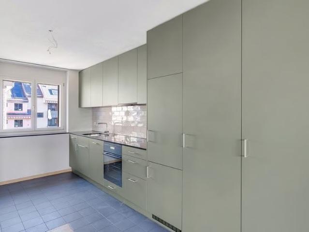 Haus mieten in Einigen, Zürich