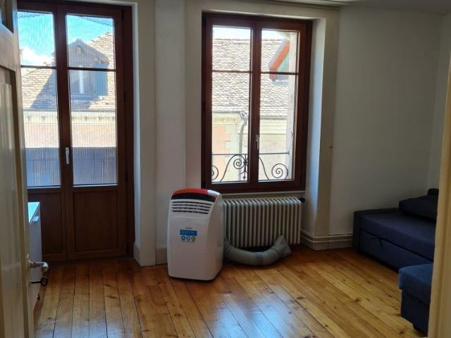 Apartment mieten in Coppet, Waadt