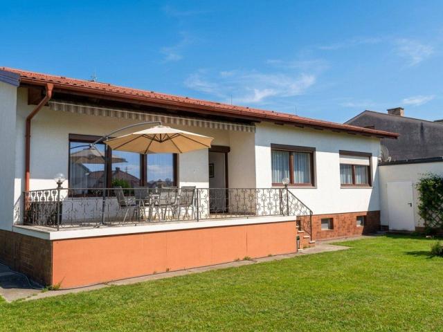 Haus kaufen in Strasshof an der Nordbahn, Niederösterreich
