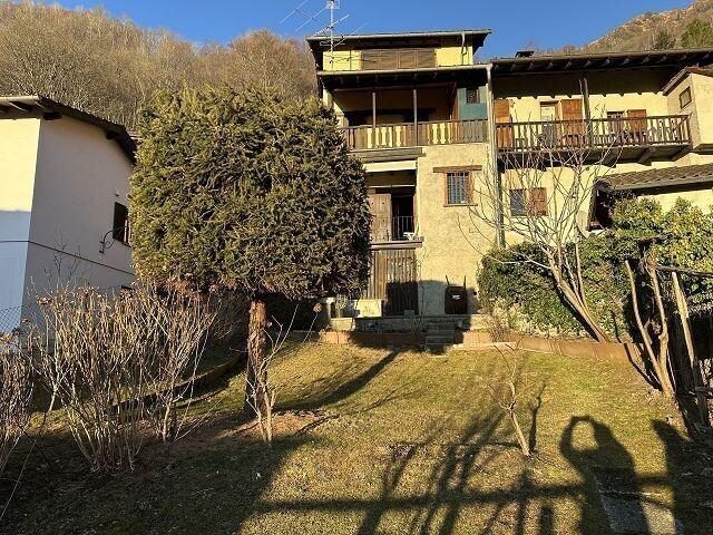 Haus kaufen in Aldesago, Tessin
