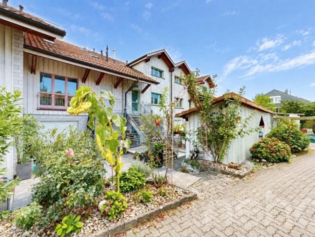 Wohnung kaufen in Wallisellen, Bezirk Bülach