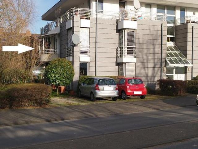 Wohnung kaufen in Warth, Hennef