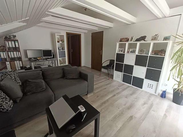 Wohnung kaufen in Ergoldsbach, Bayern
