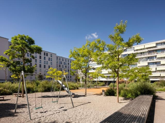 Apartment mieten in Einigen, Zürich
