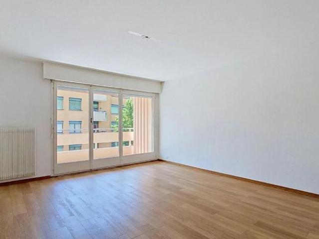 Wohnung kaufen in Chailly-Montreux, Waadt