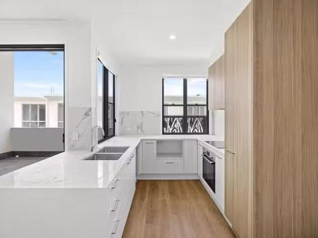 Apartment for rent in Kings Creek, Queensland