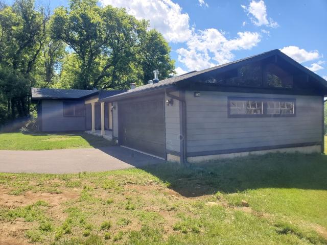 House for sale in Apple River, Illinois