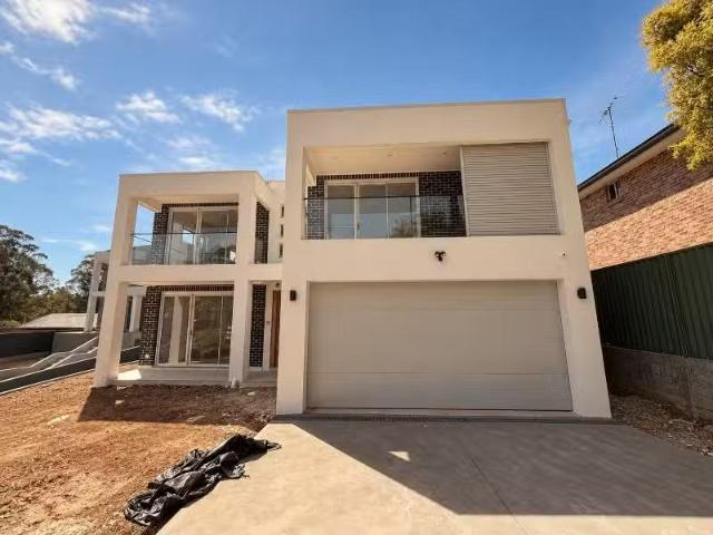 House for rent in Glen Alpine, Sydney