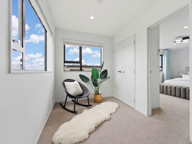 Townhouse for sale in Wairau Valley