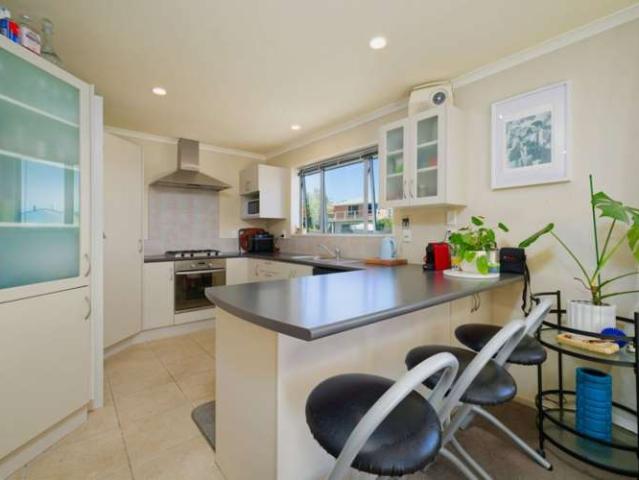 Property for sale in Marlborough