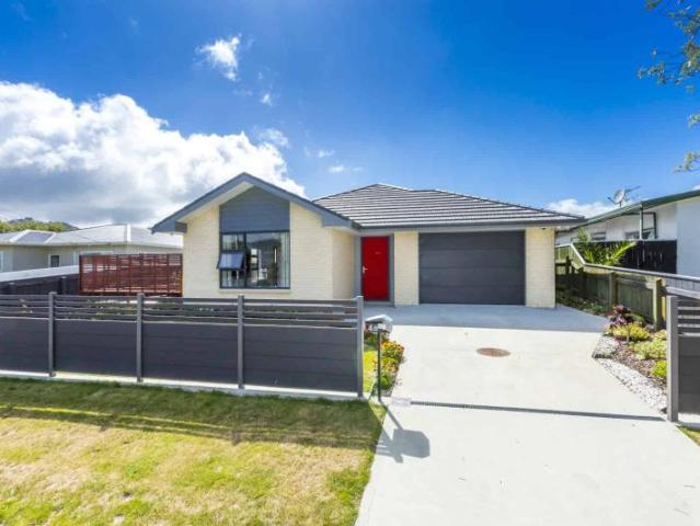 House for rent in Pauatahanui, Wellington