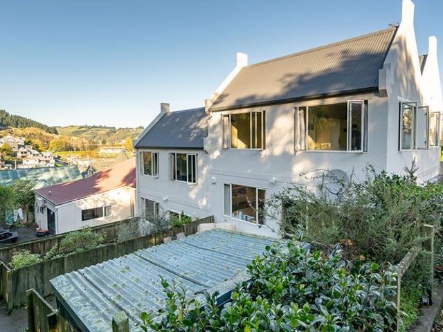 House for rent in Otakou