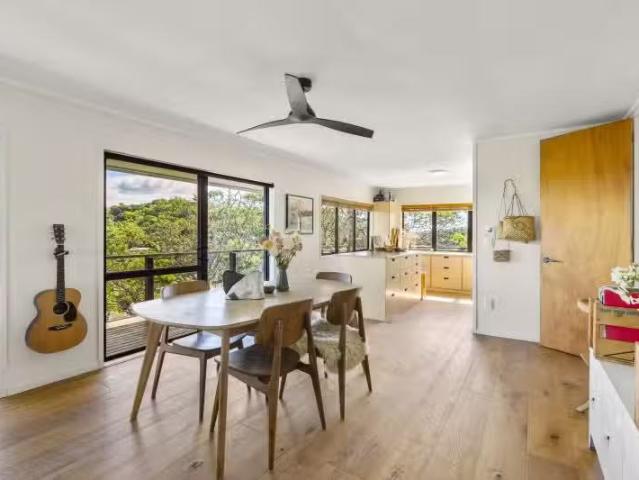 House for sale in Auckland, Oroua County