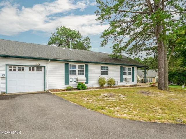 Condo for sale in Whiting, Manchester Township
