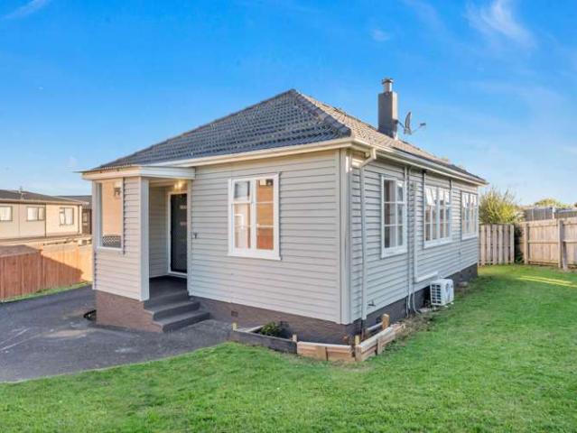 House for sale in Mount Roskill