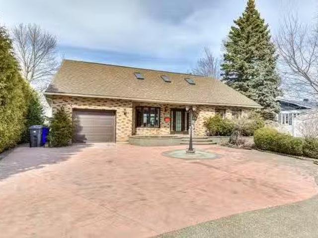 House for sale in Sainte-julie, Quebec