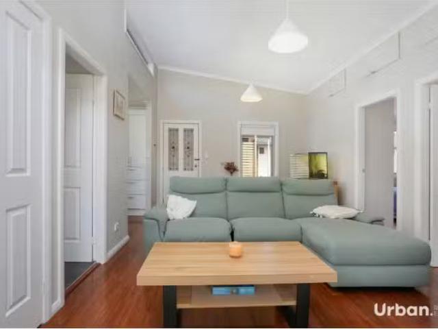 House for rent in St Clair, Sydney
