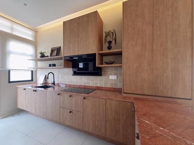 Terraced House for sale in Malaka