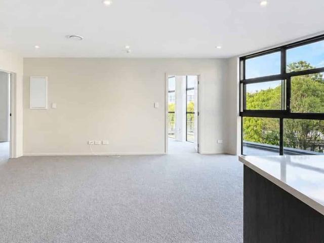 Apartment for rent in Newlands, Wellington