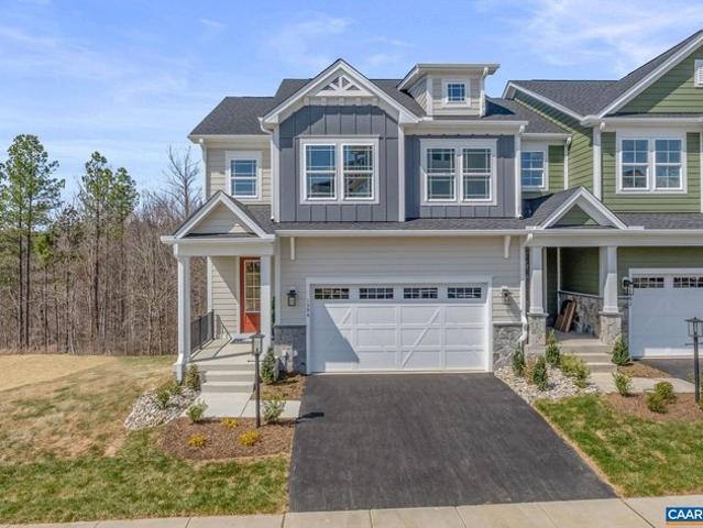 Townhouse for sale in Virginia