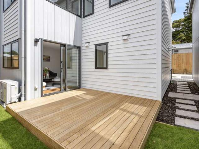 Townhouse for sale in Manurewa