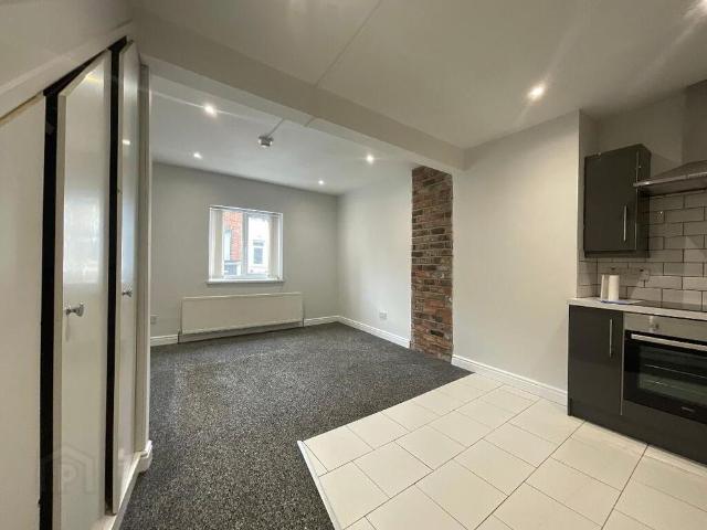 Apartment for rent in Clonard, Northern Ireland