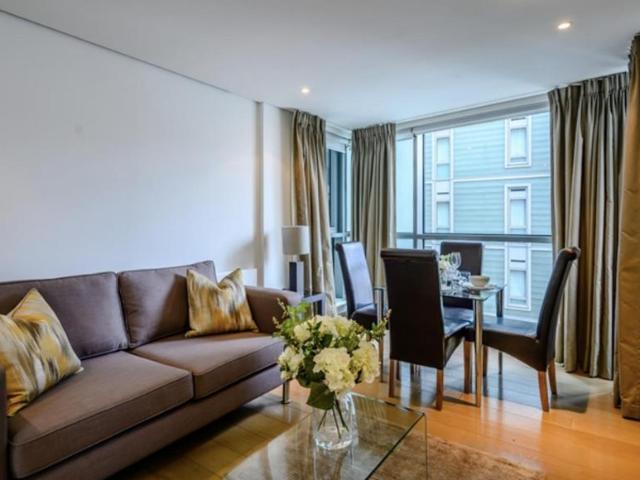 Apartment for rent in Paddington, Greater London