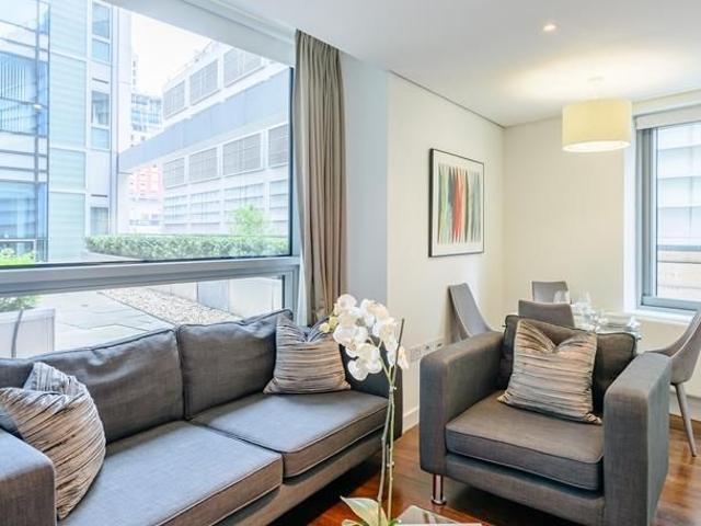 Apartment for rent in Paddington, Greater London