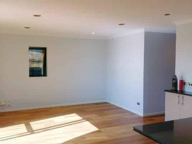 House for rent in Paremoremo