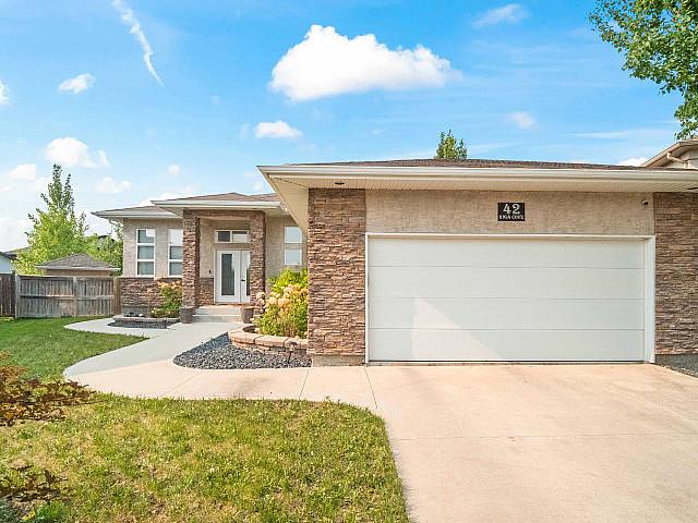 House for sale in East St. Paul, Manitoba