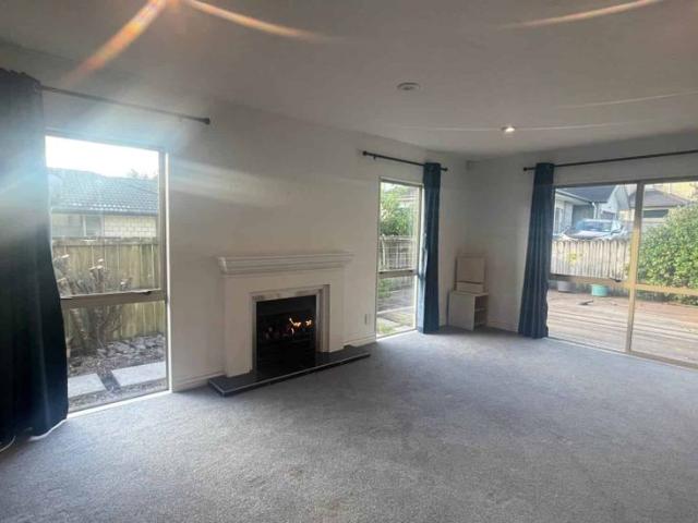 House for rent in Paremoremo