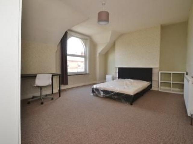 Room for rent in Lady Bay, Barton In Fabis