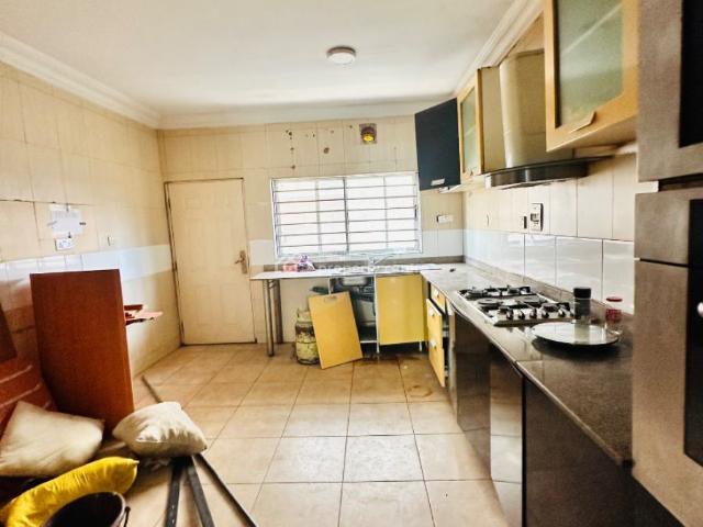 Detached house for rent in Eti Osa, Lagos