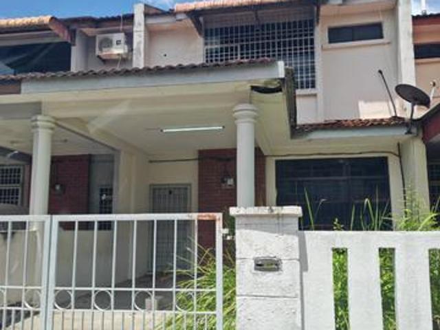 Terraced House for rent in Wellesley, Penang
