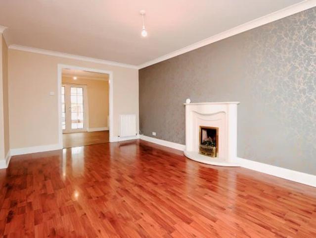 Apartment for rent in Bishopton, Scotland