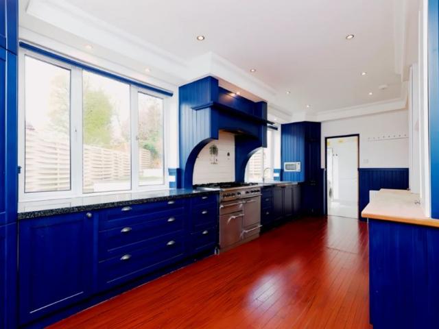 Apartment for rent in Milngavie, Scotland