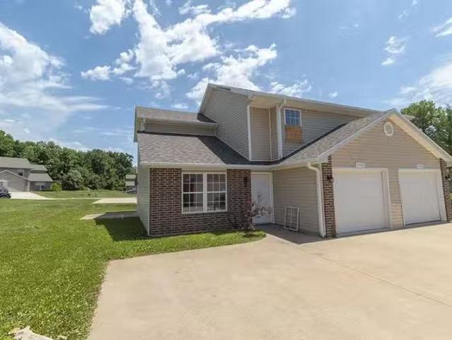 Condo for rent in Columbia