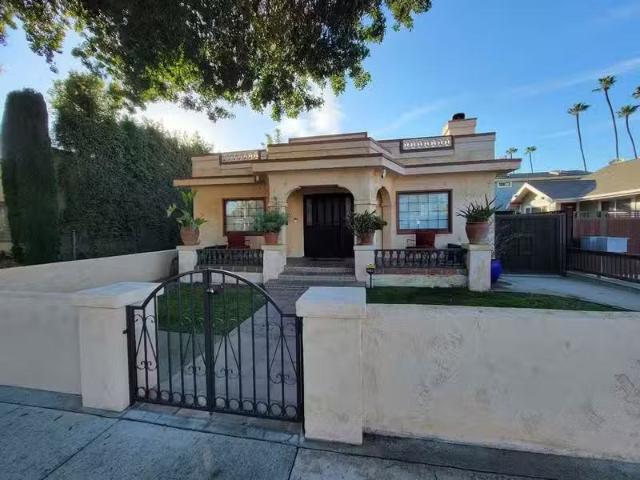 House for rent in Long Beach