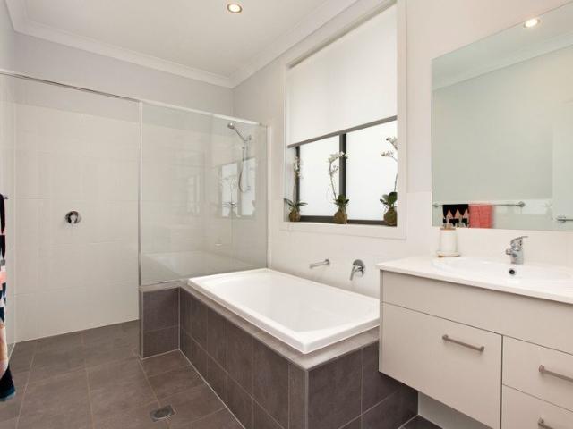 Cottage for sale in Sydney, New South Wales
