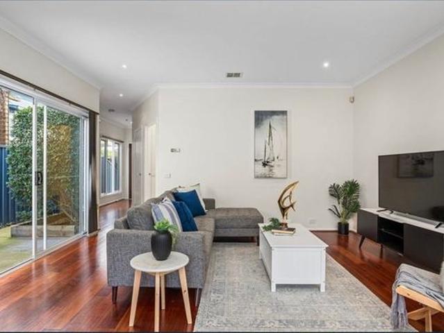 Townhouse for rent in Camerons Creek, Victoria