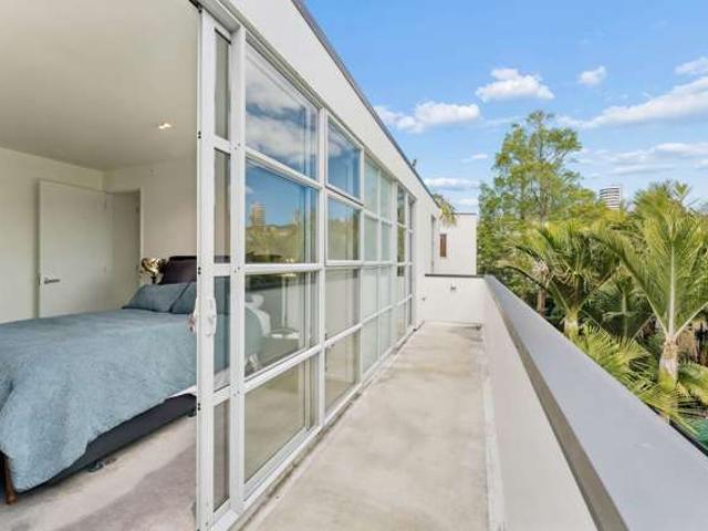 Townhouse for rent in Herne Bay, Auckland