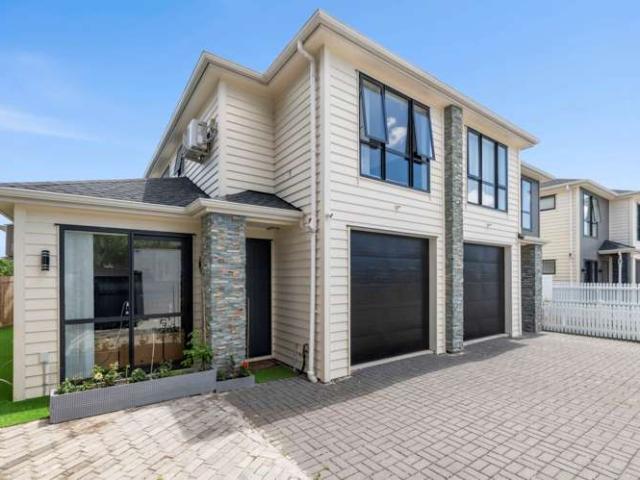 Townhouse for sale in East Tamaki, Oroua County