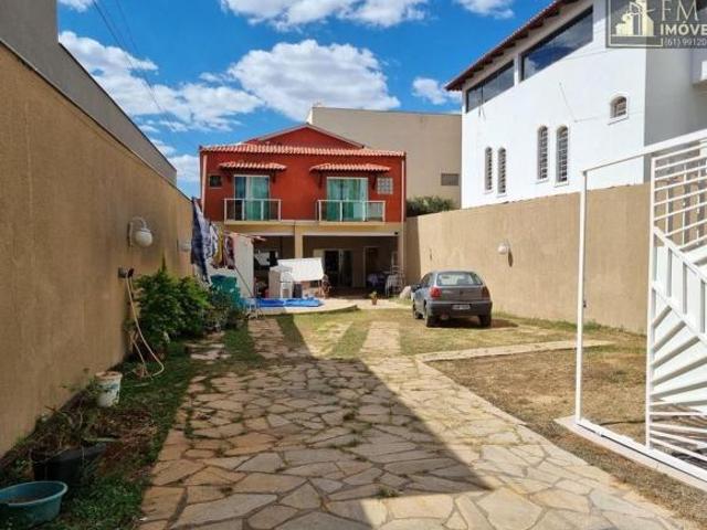 Casa venda em Região Geográfica Imediata do Distrito Federal, Região Integrada de Desenvolvimento do Distrito Federal e Entorno