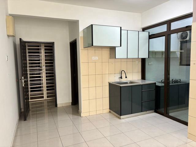 Condominium for sale in Petaling, Alam Impian