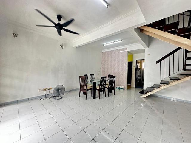 Terraced House for rent in Petaling, Subang Jaya