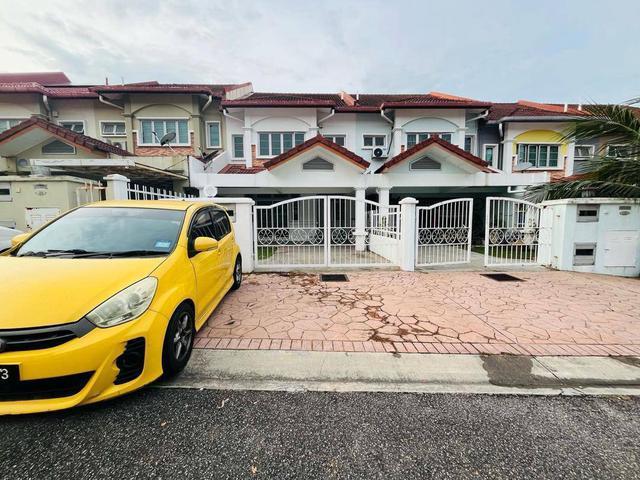 Terraced House for rent in Petaling, Alam Impian