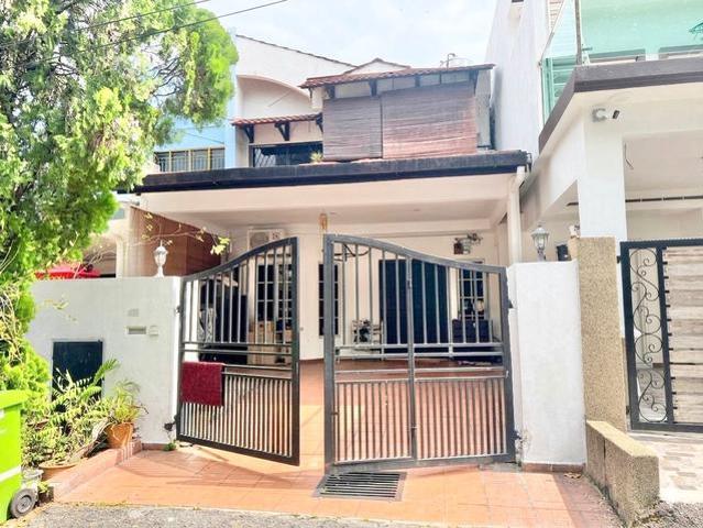 Terraced House for sale in Country Heights Damansara, Kuala Lumpur