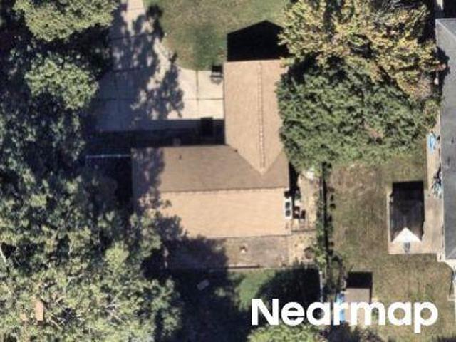 House for sale in Highwood, Pontiac