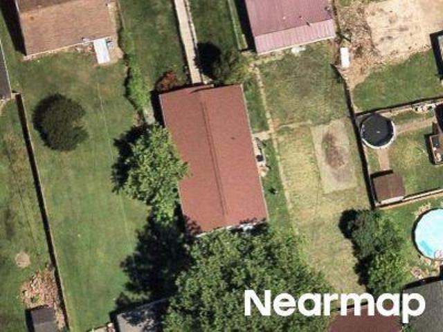 House for sale in Huntington