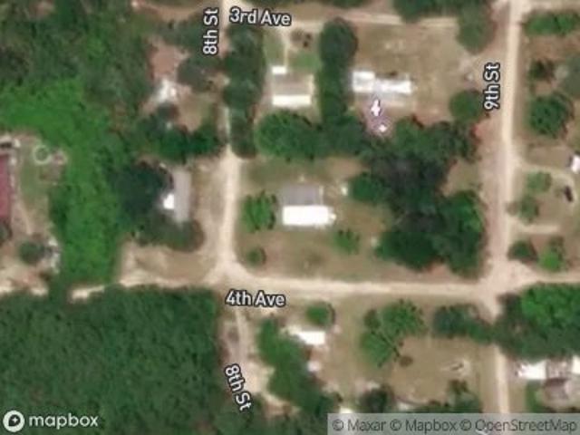 House for sale in Deland